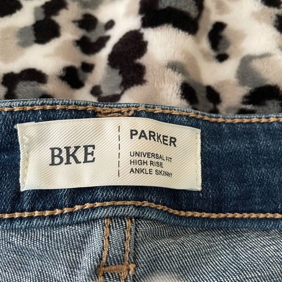 BKE Parker Universal Fit High Rise Ankle Skinny - Picture 2 of 6